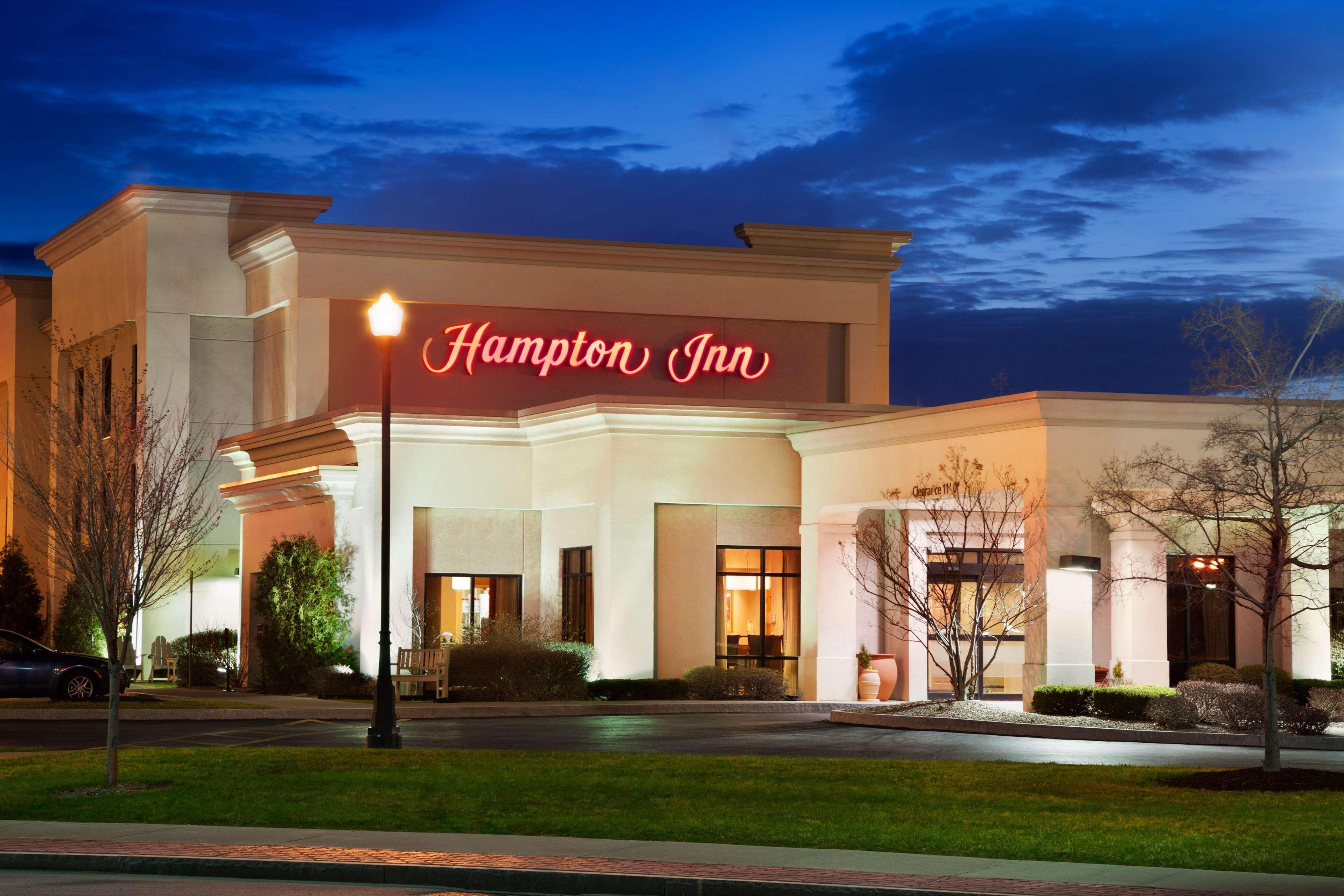 Hampton Inn Geneva Exterior photo